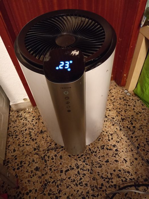 Desumificador e purificador de ar