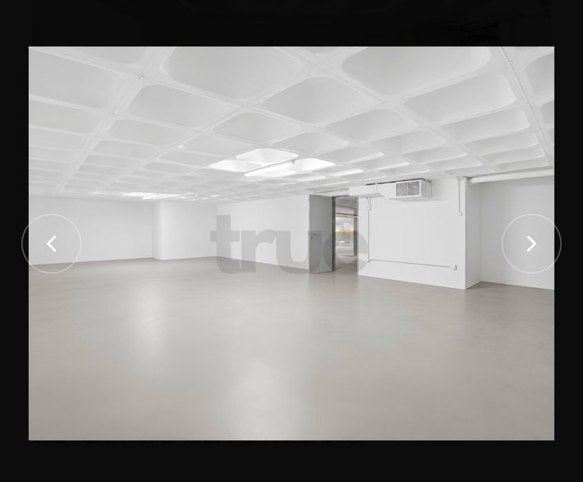 Armazem 100m2 C. C. Babilonia