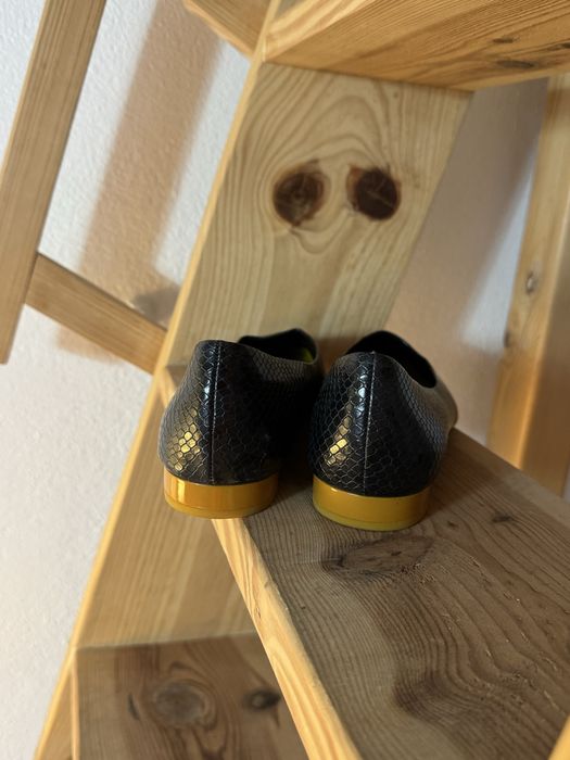 Sabrinas pretas Zara