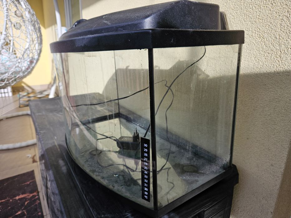 Akwarium profilowane72 l, pokrywa, oświetlenie led