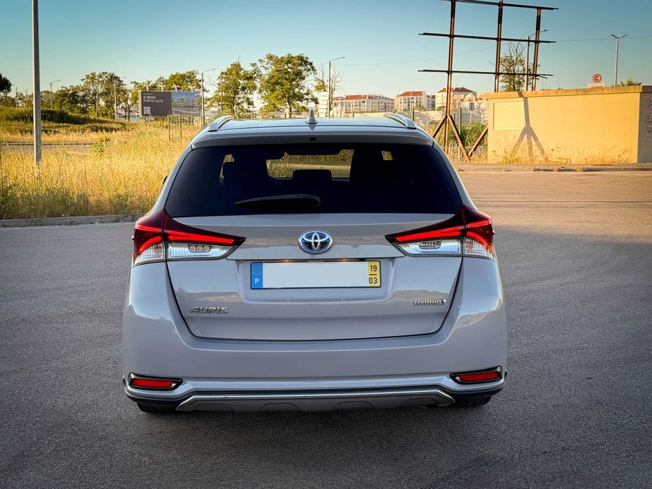 Toyota Auris Touring Sports 1.8 Hybrid 136cv Freestyle Nacional  2019