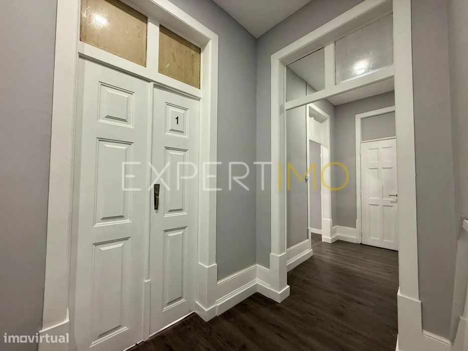 Apartamento T7 com 233m2, totalmente remodelado em Celas, Coimbra