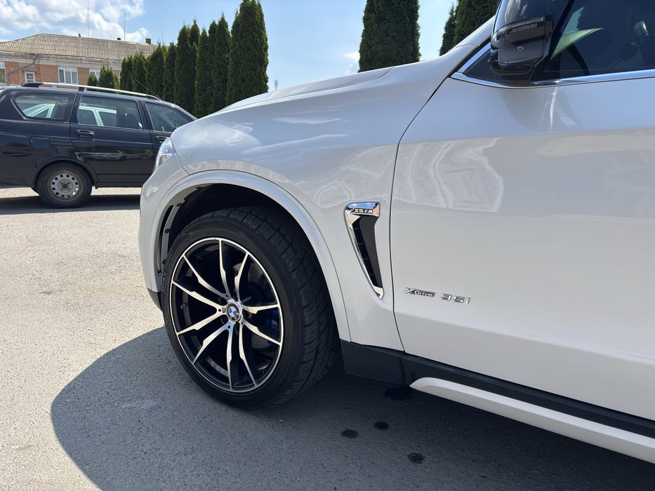 BMW X5 (F15) 2015 3.0i M-Sport