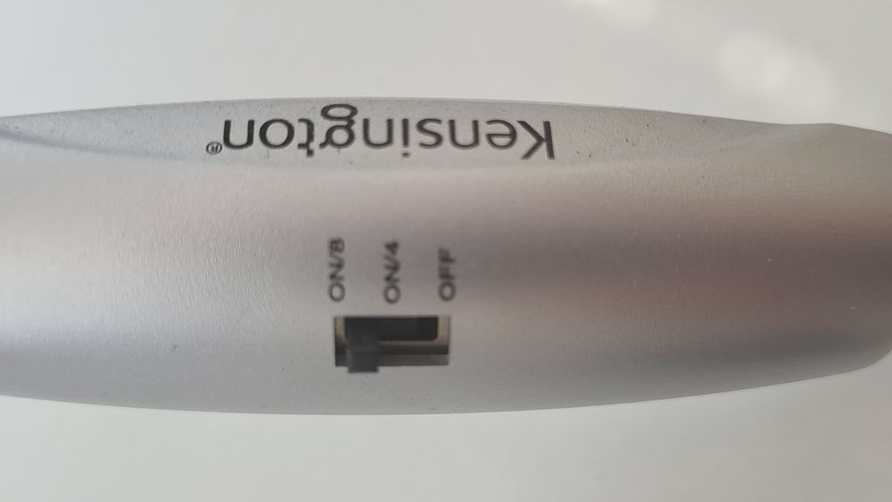 2 Power bank com oferta de candeeiro LED