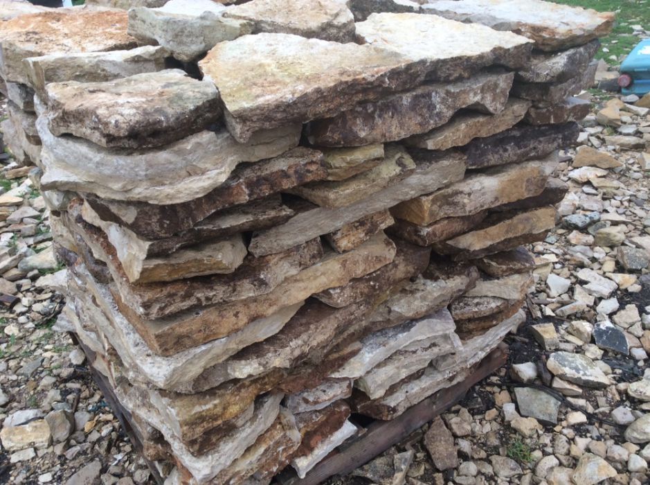 pedra média rustica queimada Sol