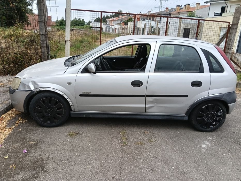 Opel corsa c 1.2 — photo 4
