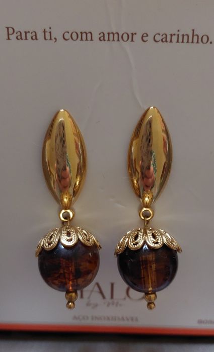 Brincos Aco Dourado c/ Bola Âmbar