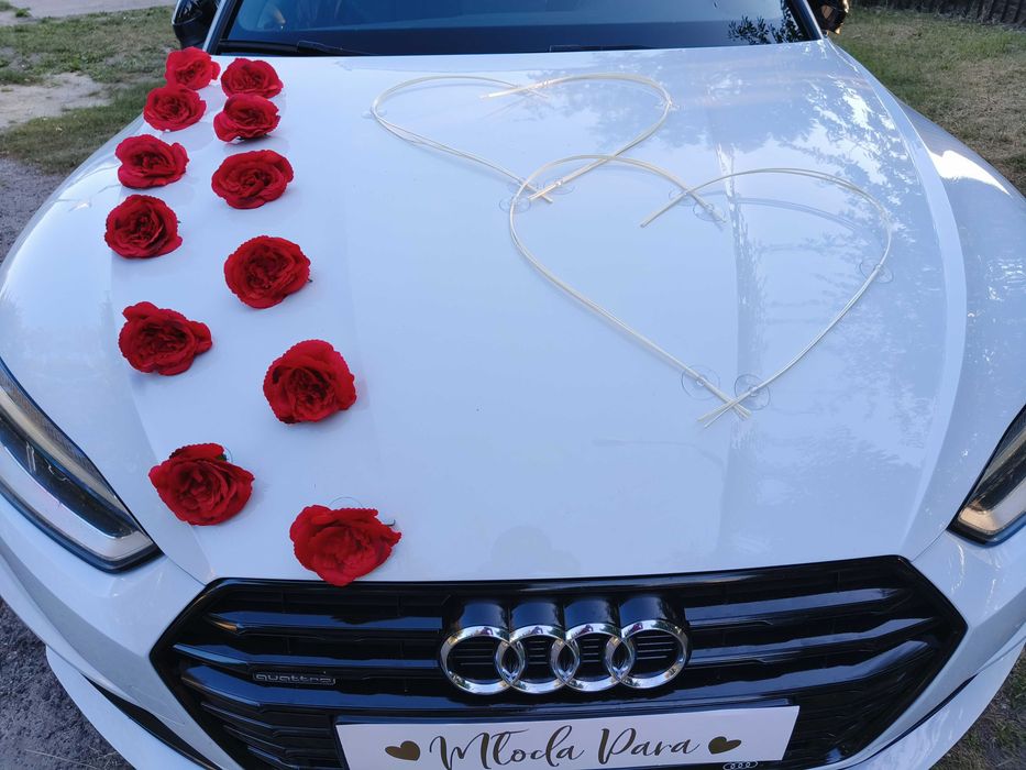 Ozdoby na auto ślubne, dekoracja na samochód do ślubu czerwony