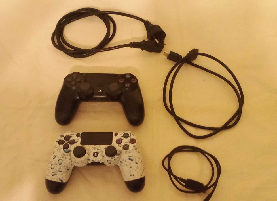 Продам  PS4  pro