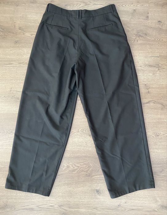 Zara Loose Fit Classic Trouser EU42