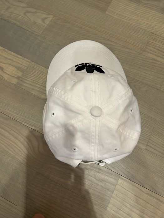 Кепка adidas біла