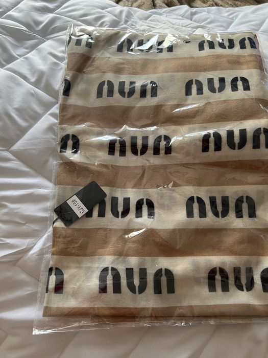 Nowy szal chusta welna z wiskoza