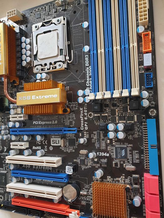Материнська плата Socket LGA1366 ASRock X58 EXTREME SLI (s1366, 6 СЛОТІВ DDR3, INTEL X58, PCI-Ex16)