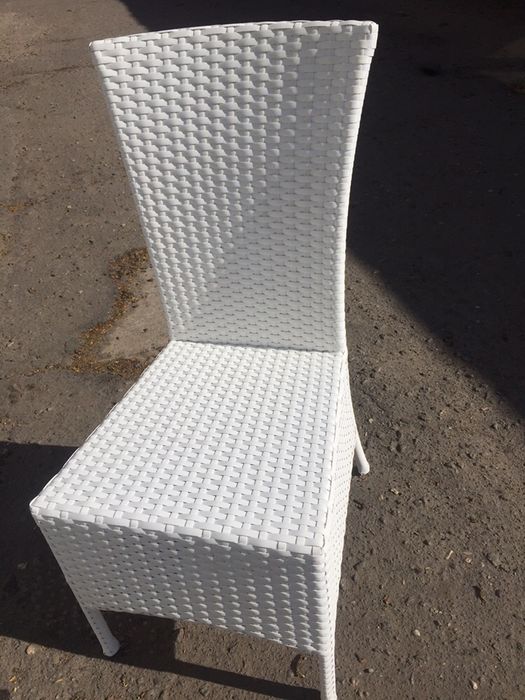 Ремонт меблів з Ротанга