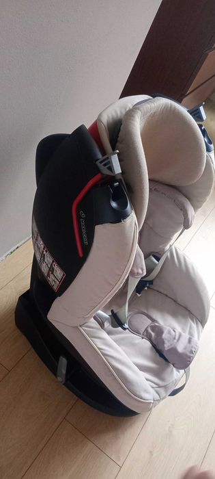 Fotelik samochodowy Maxi Cosi Tobi 9-18 kg
