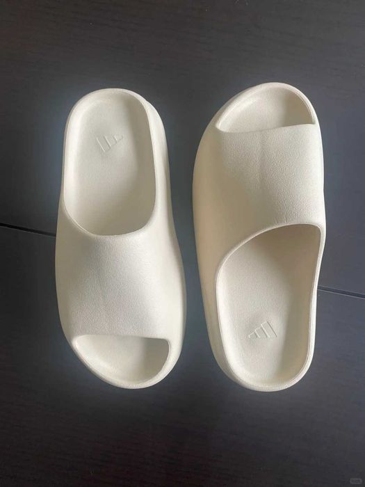 adidas_Yeezy_Slide_Bone  r. 43