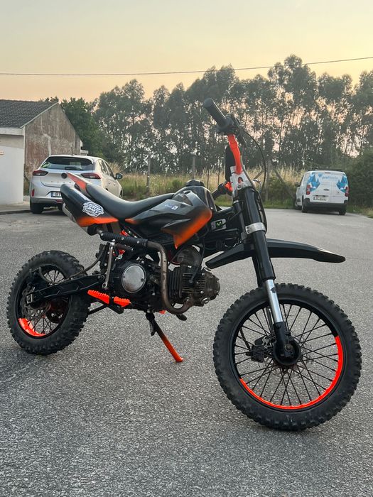 Pitbike 125.