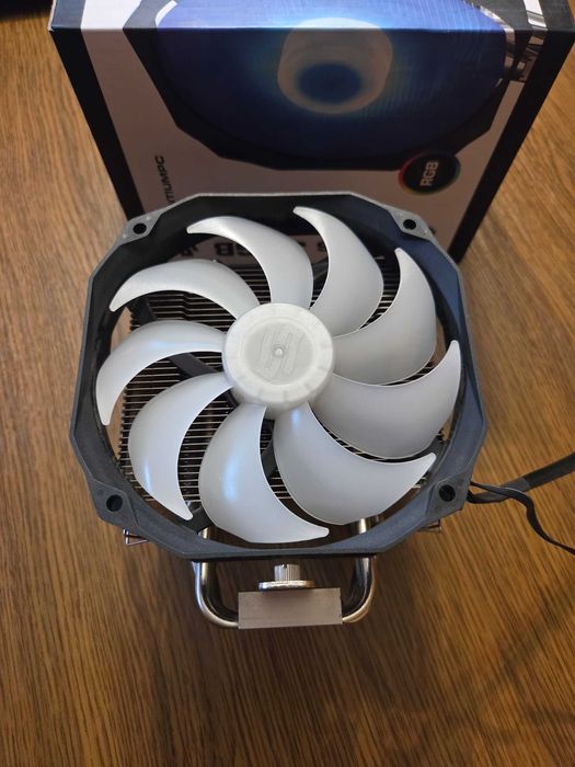 Chłodzenie procesora Fortis 3 RGB