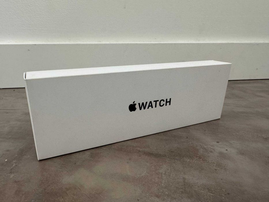 Apple Watch SE (Gen 2) 40mm Starliant Al Star Se 5/M GPS