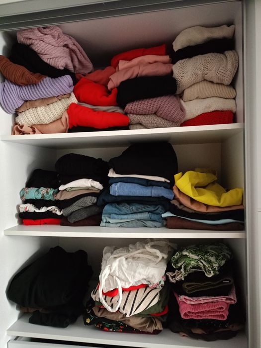 Sprzedam dużą ilość ubrań