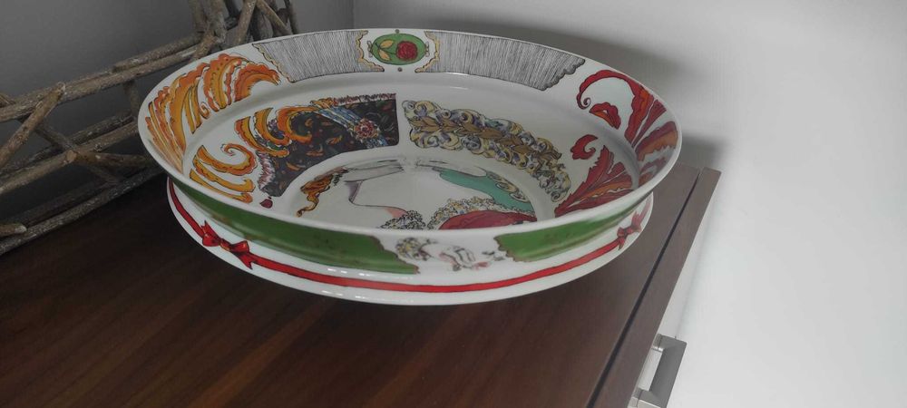 Peça de Coleção Vista Alegre
CENTRO MESA  MARIINSKY