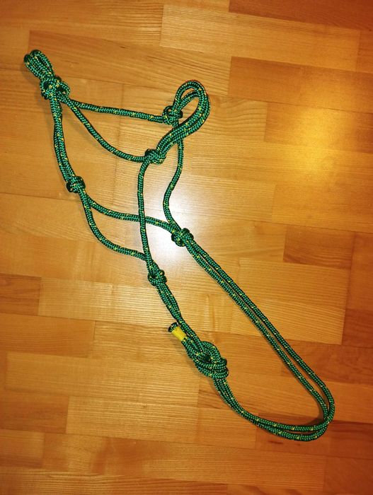 Własnoręcznie robiony halter dla konia