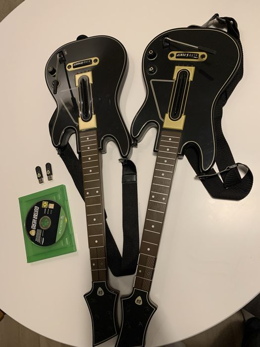 Guitar hero xbox one - dwie gitary