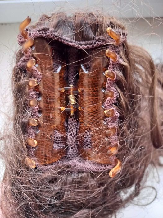 Шиньон, накладний хвіст