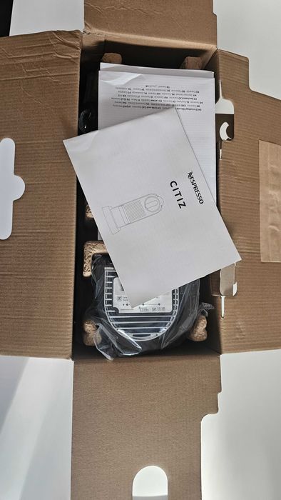 Nespresso Citiz - máquina de café NOVA, selada