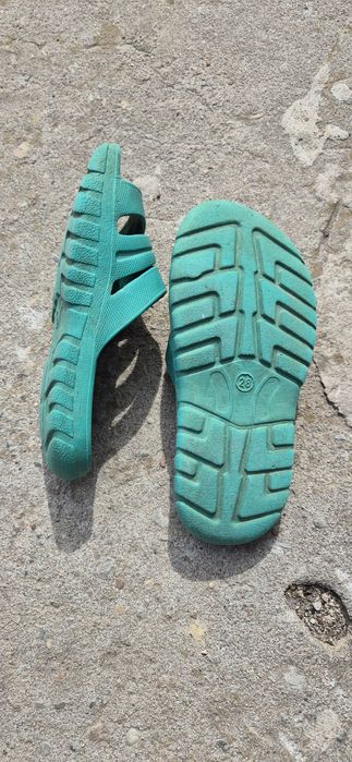 Klapki dziecięce rozm 28