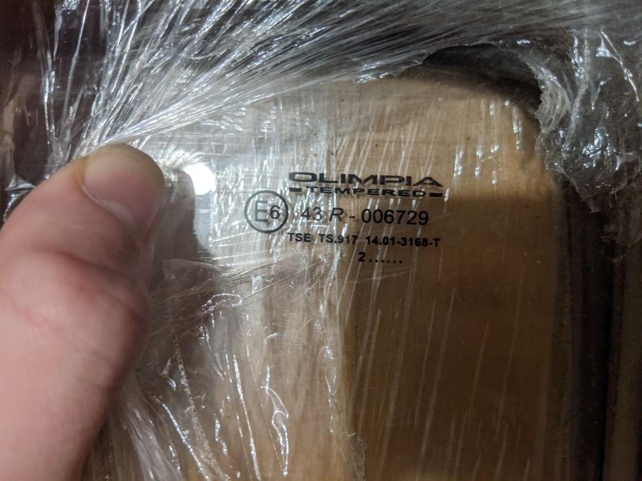 Раздвижное стекло на микроавтобус