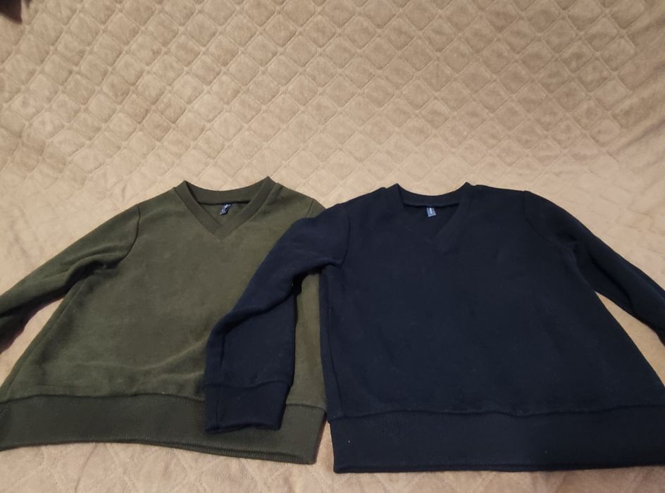 Светри на весну на хлопців нові 116р