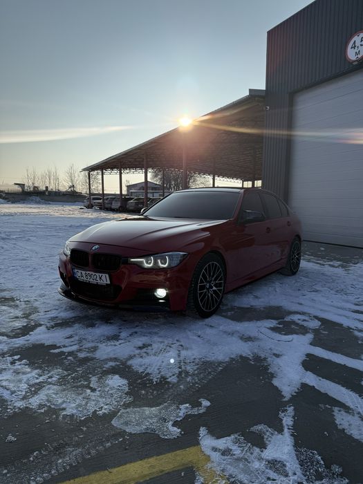 Бмв ф30 рестайлінг