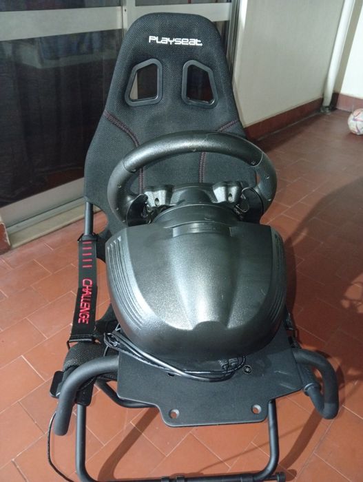 Conjunto Sim Racing : Playseat+ volante e pedais