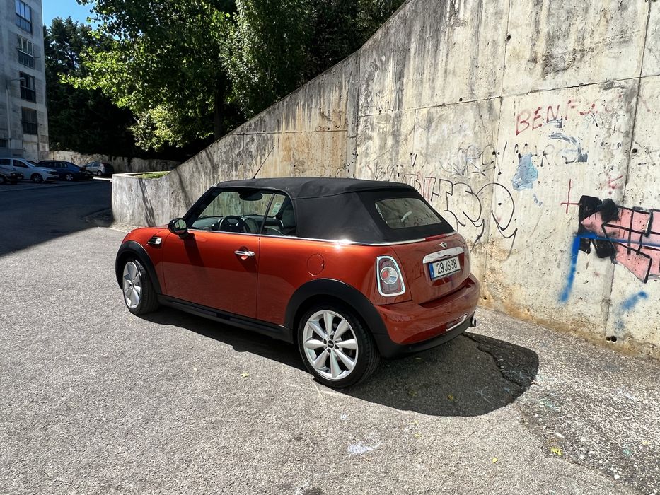 Mini Cooper D Cabrio poucos kms