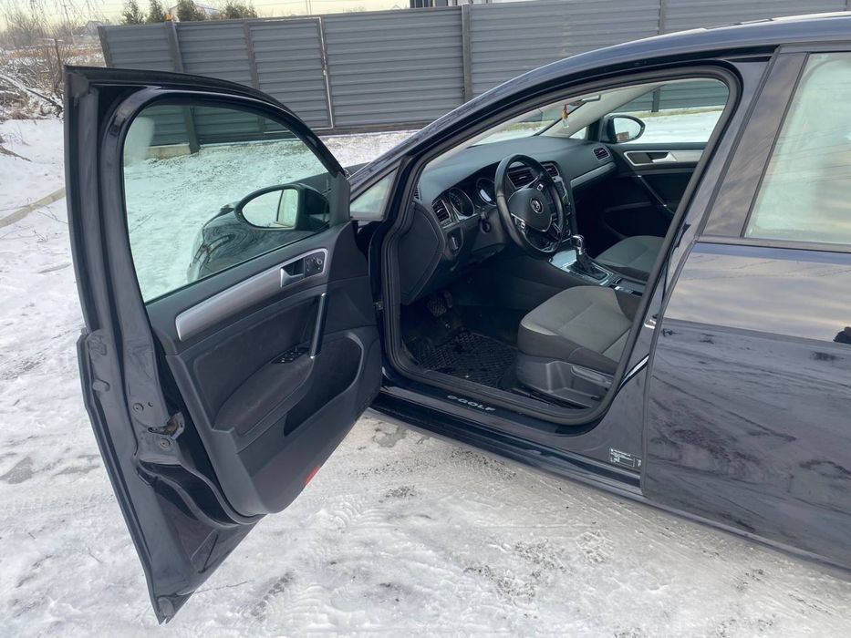 Продам Volkswagen e golf в чудовому стані,торг