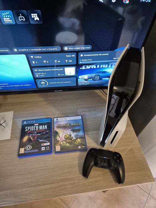 (PS5) Playstation 5 Slim 1TB com garantia (aceito retomas)