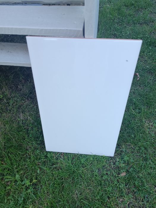 Płytki ścienne  ceramiczne szkliwione