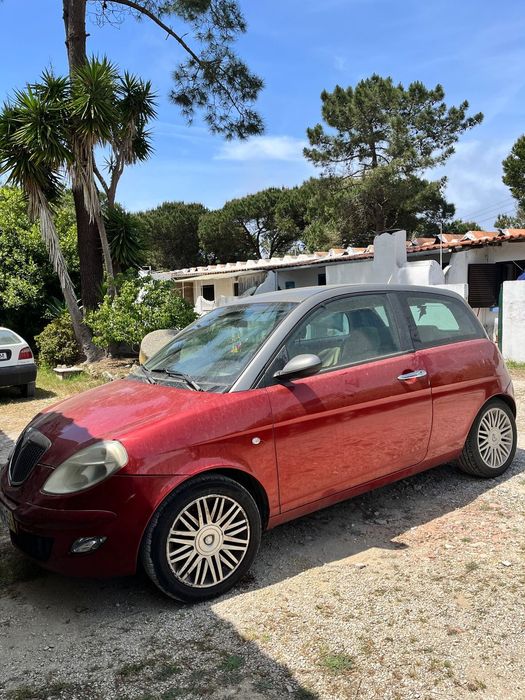 Lancia Ypsilon 1.2 Argento 4