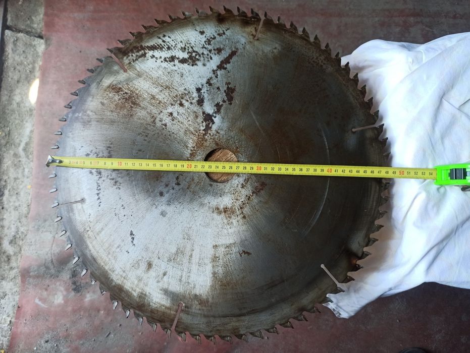 Пила для продольной распилки дерева