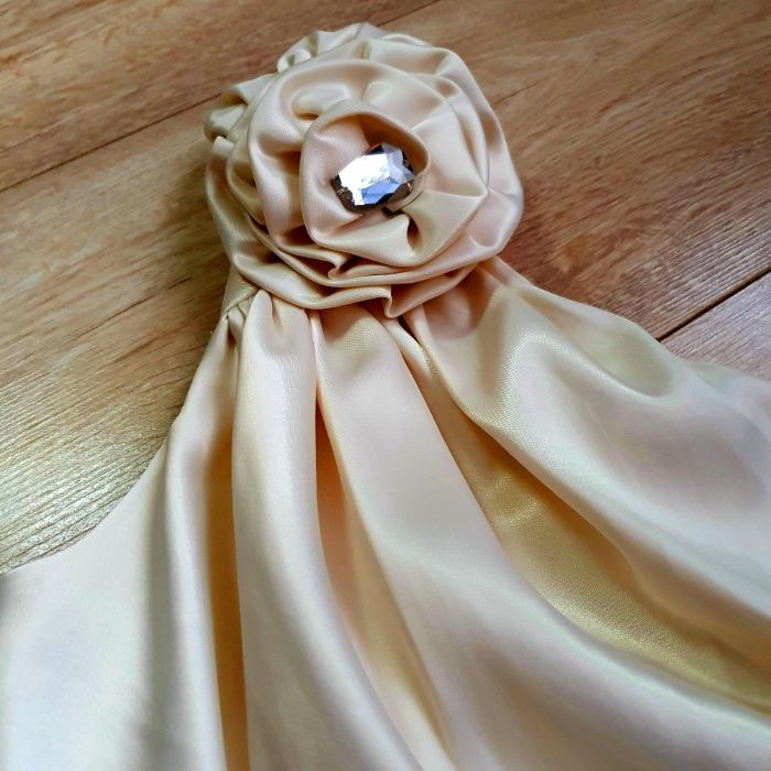 Elegancka sukienka UMIKS