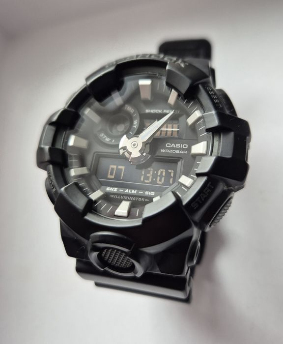 Zegarek Casio G-Shock Original GA-700-1BER ga-700