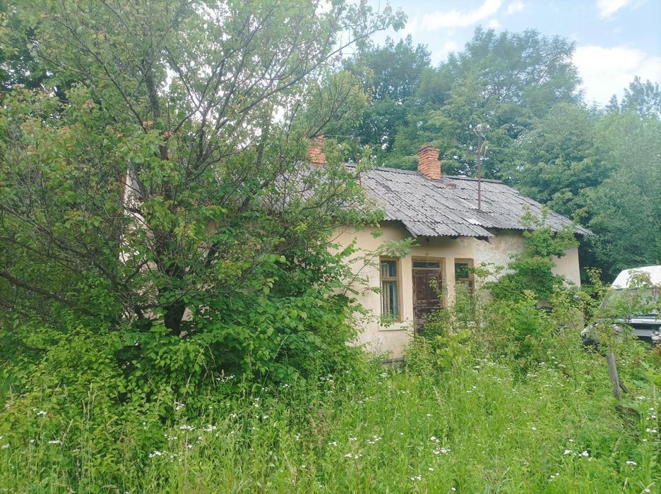Продається виробнича база (цеху)