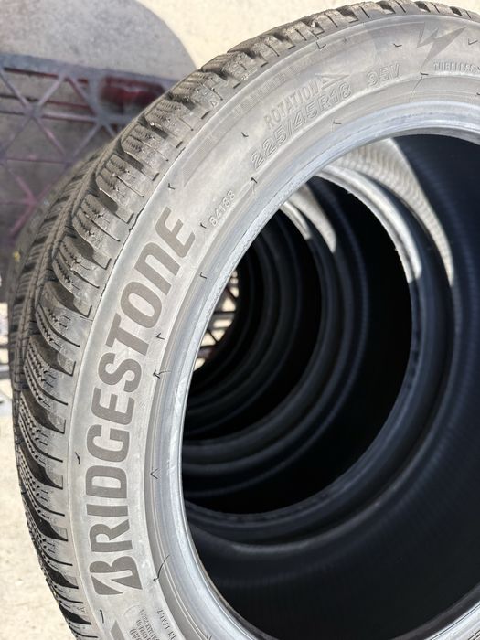 225/45 r18 Bridgestone Blizzak LM001 Резина зимняя