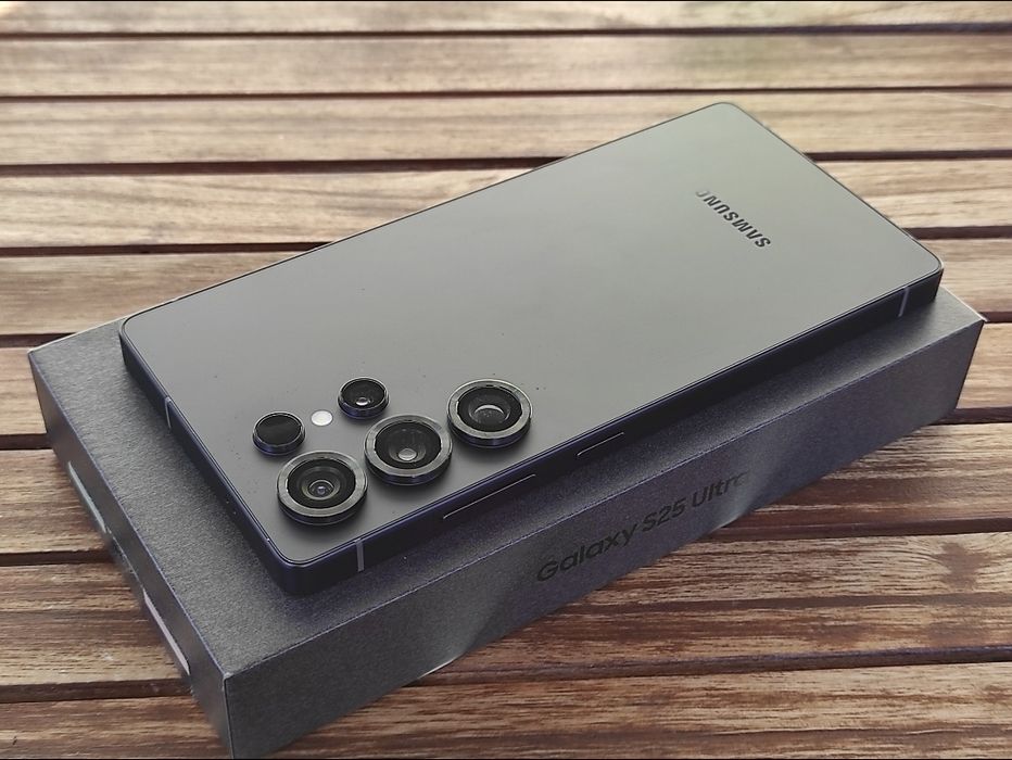 Samsung s25 Ultra 512GB Titanium Jetblack SM-S938U1