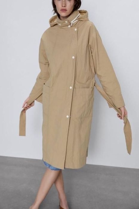 жіночий плащ парку Zara Беж