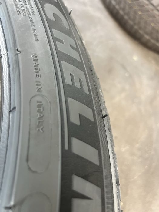 275/45/20 Michelin Pilot Alpin PA5 SUV 275/45 R20 110V Run Flat *