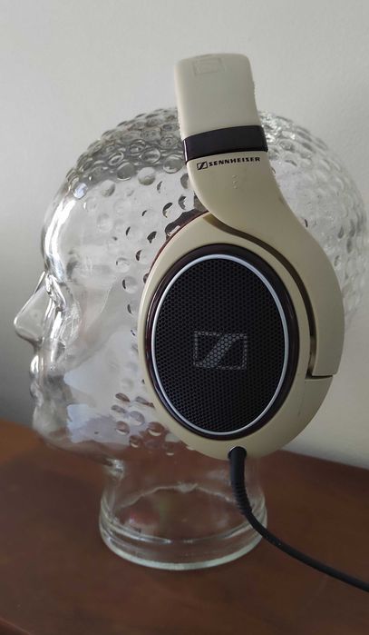 Auscultadores SENNHEISER HD-598