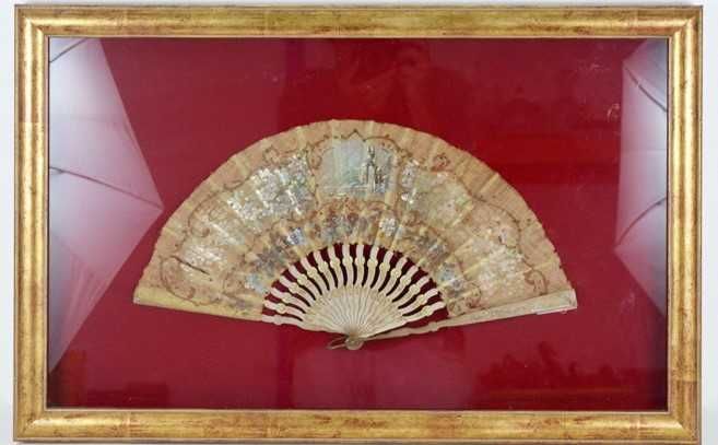 Leque Antigo Emoldurado