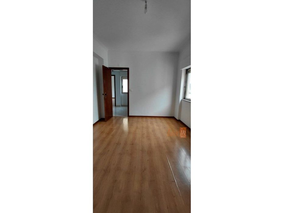 Apartamento T3 no Carregado